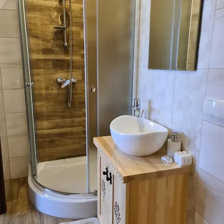 W Cichej Okolicy Apartamento *