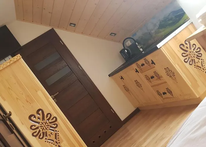 W Cichej Okolicy דירה *